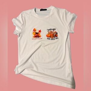 Women’s Graphic Design White T-shirt “Just a girl who loves Fall”
